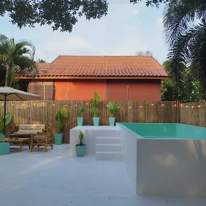 Luana Ko Lanta