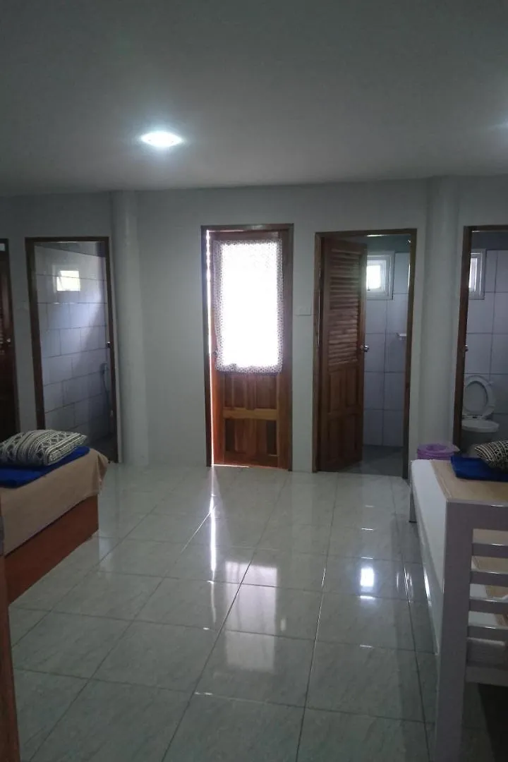 Gæstehus Easy Rooms And Minimart Ko Lanta